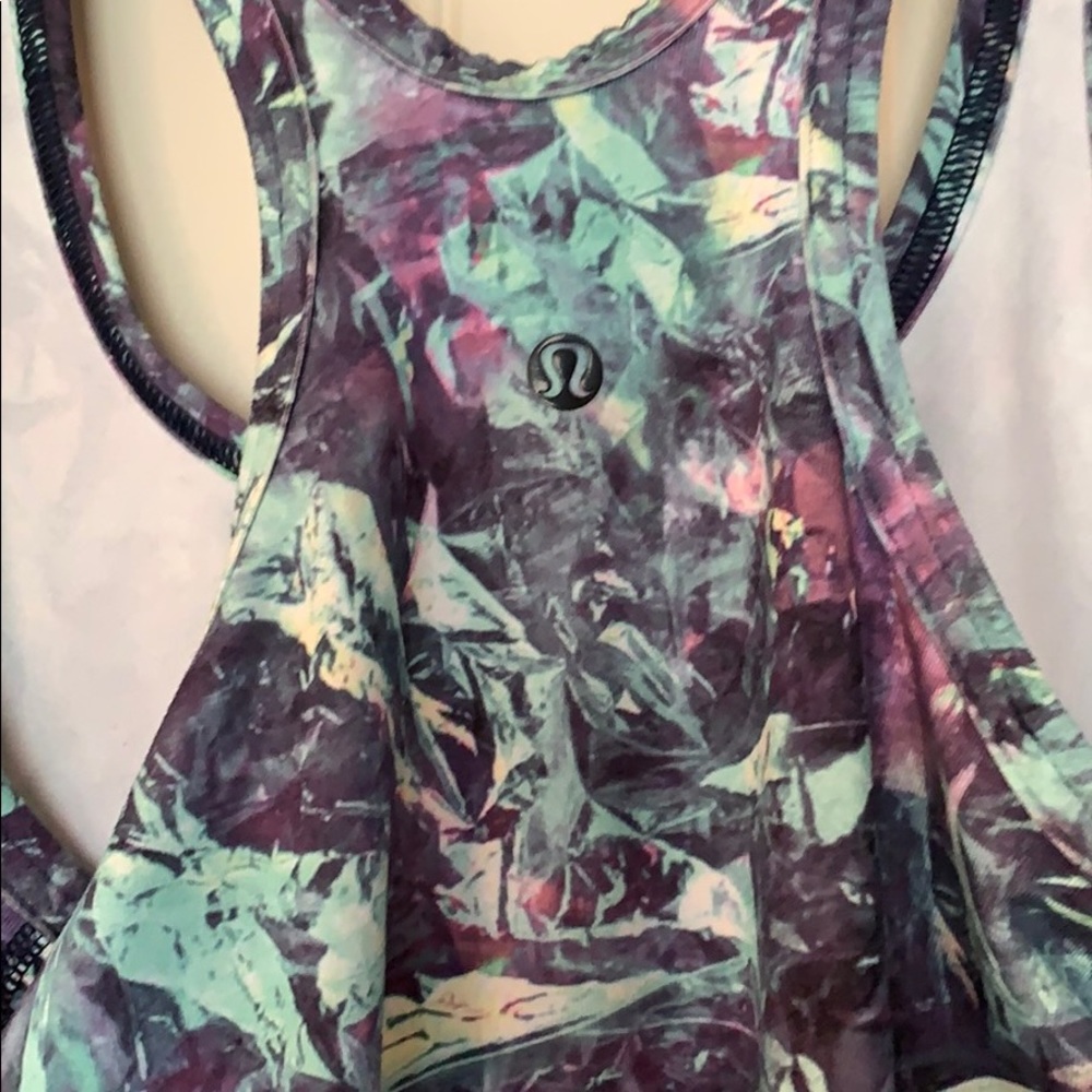 🍋 LULULEMON RACERBACK TANK